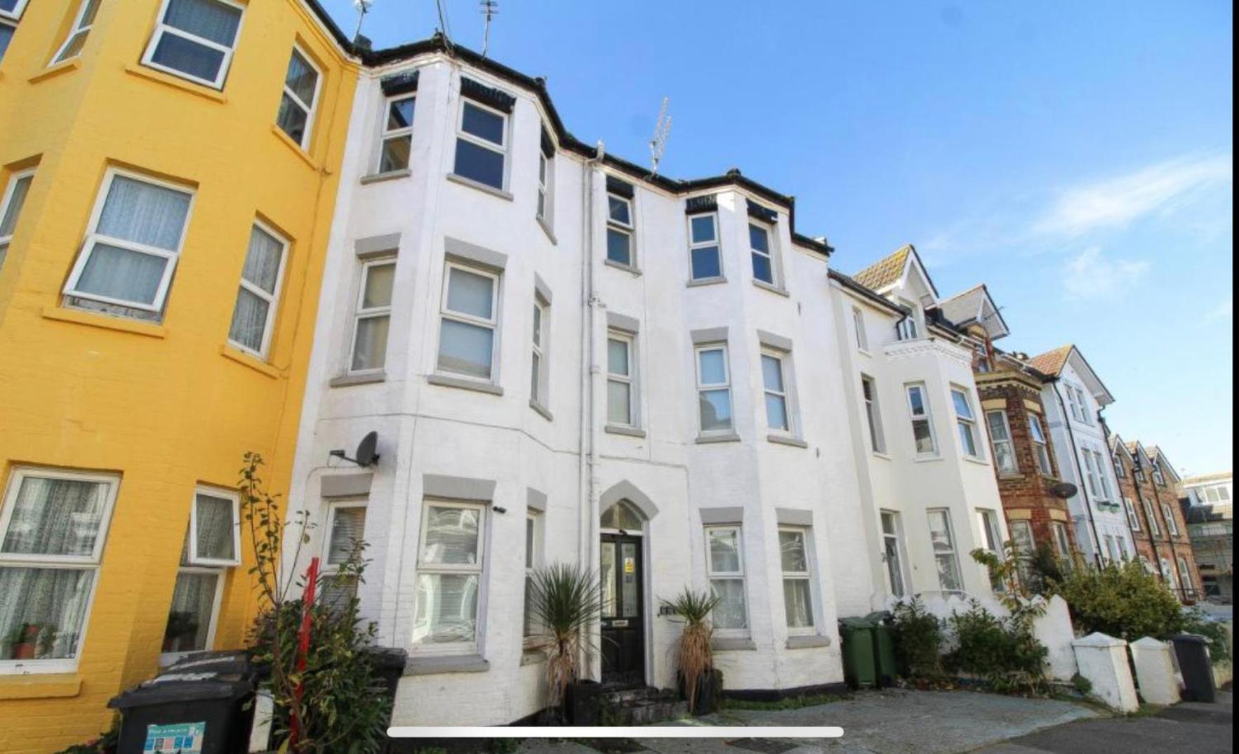 Modern Town Centre Flat - Free Shared Parking, King Size Bed, 5 Minutes Walk To Beach Bournemouth Ngoại thất bức ảnh