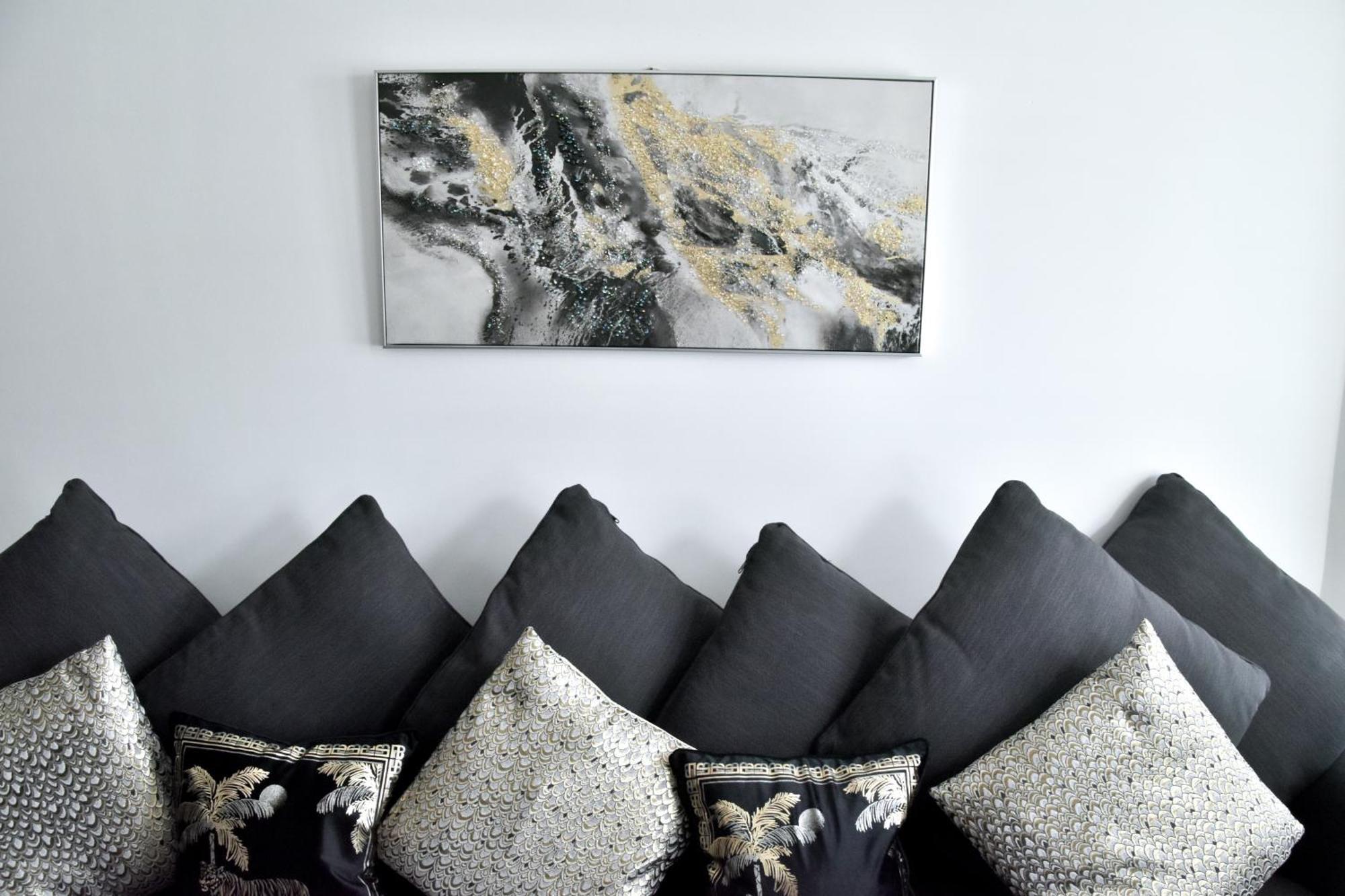 Modern Town Centre Flat - Free Shared Parking, King Size Bed, 5 Minutes Walk To Beach Bournemouth Ngoại thất bức ảnh