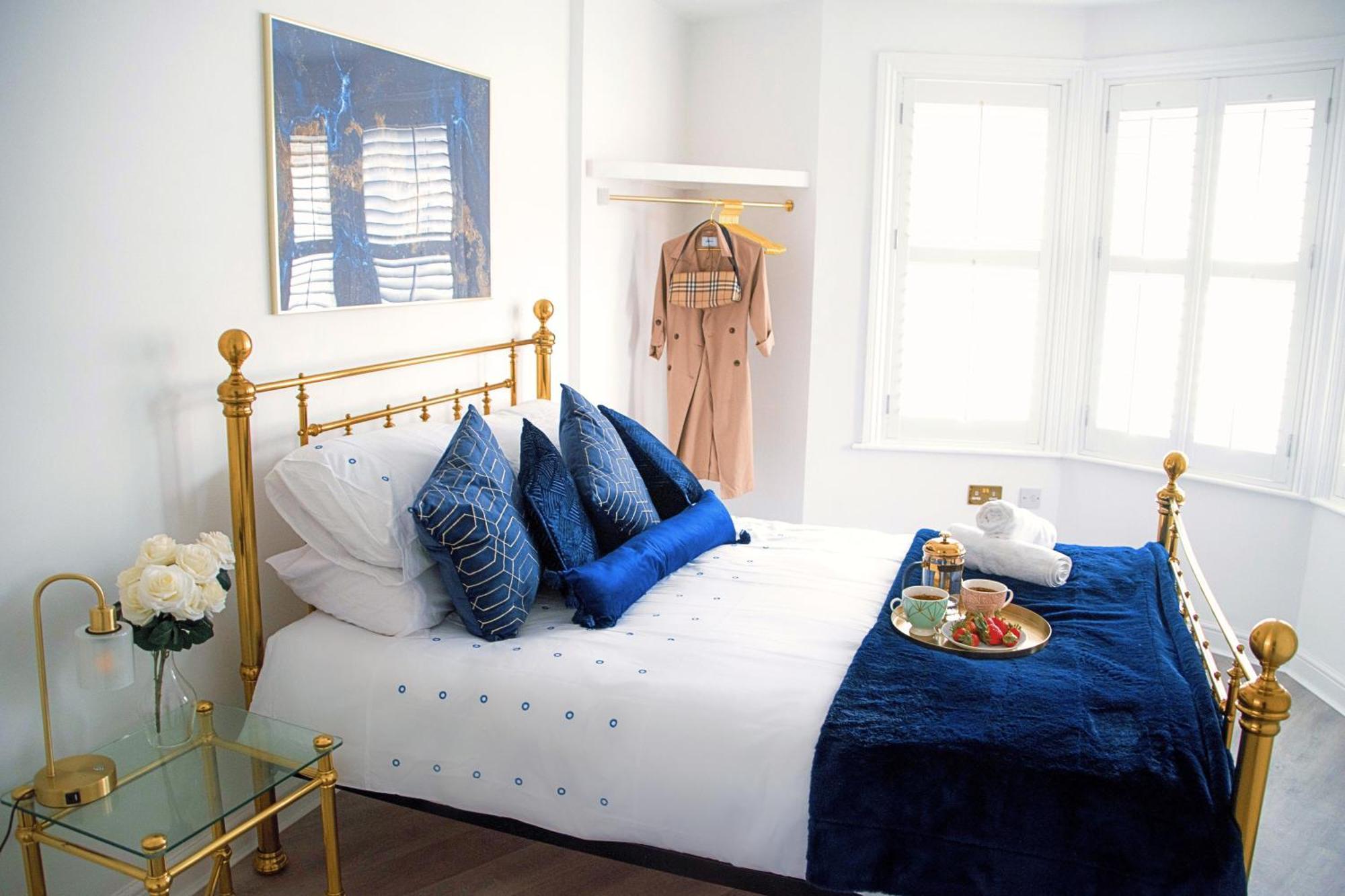 Modern Town Centre Flat - Free Shared Parking, King Size Bed, 5 Minutes Walk To Beach Bournemouth Ngoại thất bức ảnh