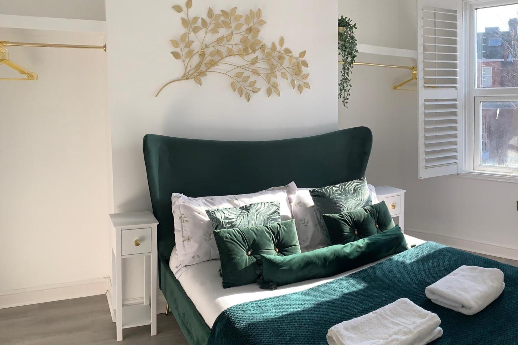 Modern Town Centre Flat - Free Shared Parking, King Size Bed, 5 Minutes Walk To Beach Bournemouth Ngoại thất bức ảnh